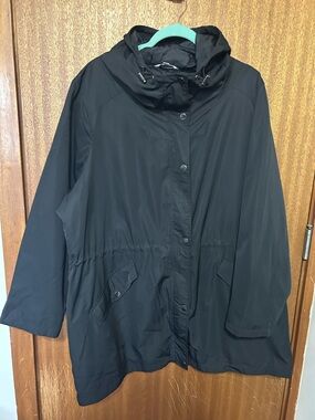 NWOT Time and Tru Black Hooded Utility Jacket